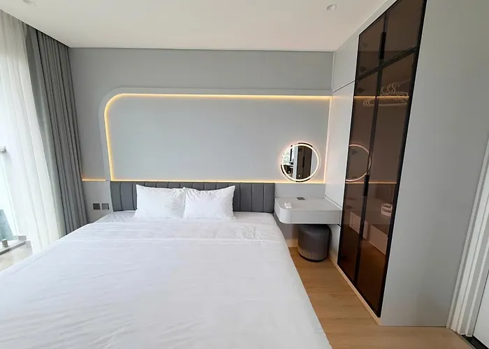 Ho The Cao Cap Apartment Ha Long